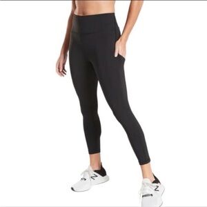 Athleta Ultimate Stash 7/8 Tight leggings